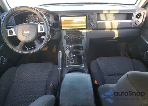 2010 Jeep Commander Sport z USA, uszkodzony, nr VIN 1J4RH4GK8AC103191